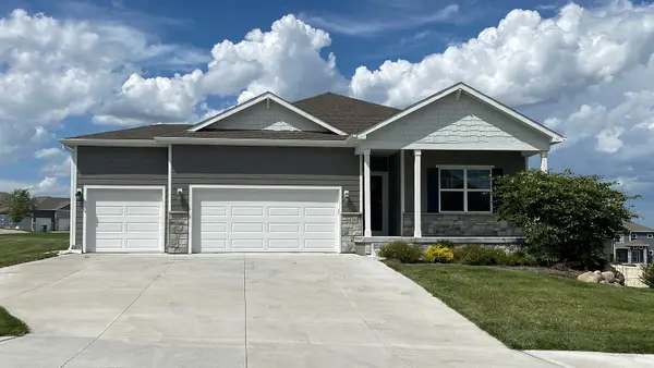 4717 173rd Street, Urbandale, IA 50322