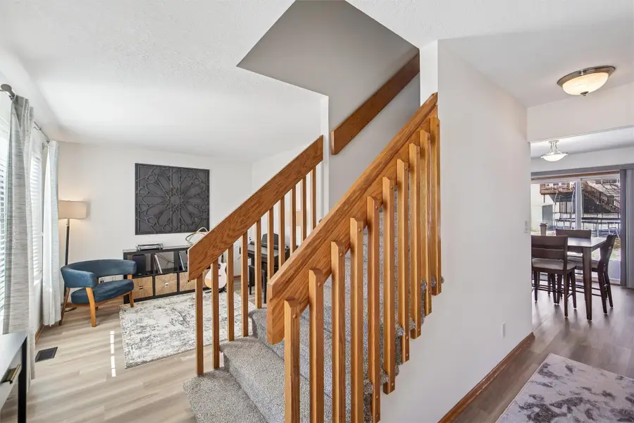 15427 Winston Avenue, Urbandale, IA 50323 - #3