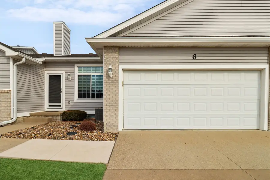 7422 SE 23rd Street #6, Des Moines, IA 50320 - #2