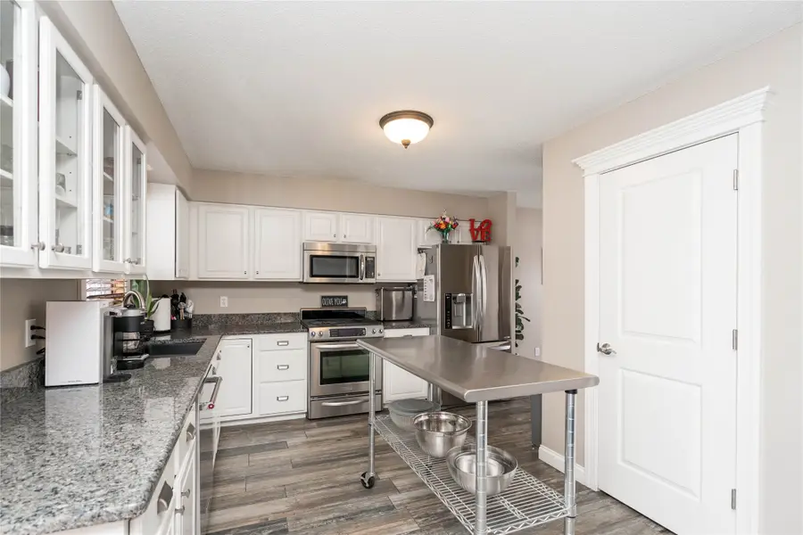 402 NW Winterberry Street, Ankeny, IA 50023 - #3