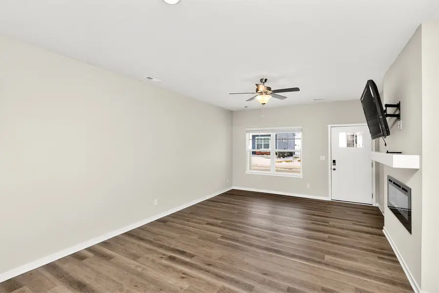 3013 NW Countrywood Lane, Ankeny, IA 50023 - #3