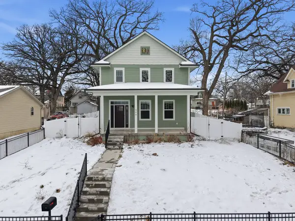 994 25th Street, Des Moines, IA 50312