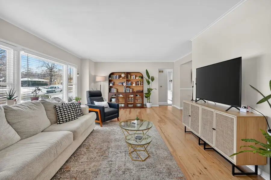 2614 53rd Street, Des Moines, IA 50310 - #3