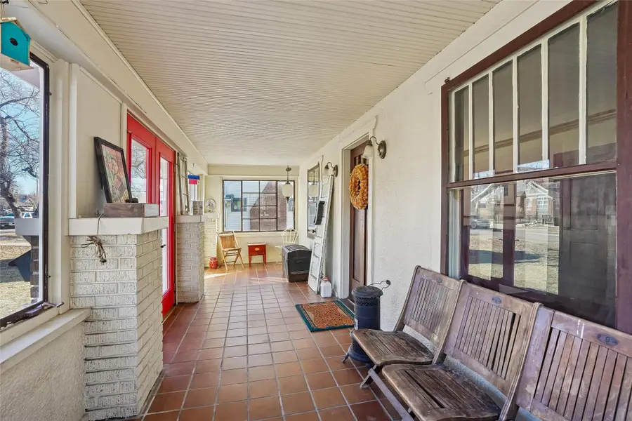 3516 Iola Avenue, Des Moines, IA 50312 - #2