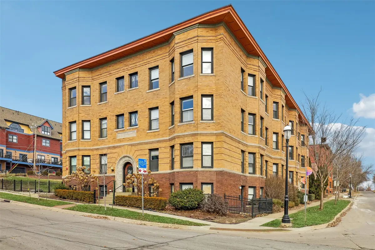 1503 Pleasant Street #5, Des Moines, IA 50314 - #1