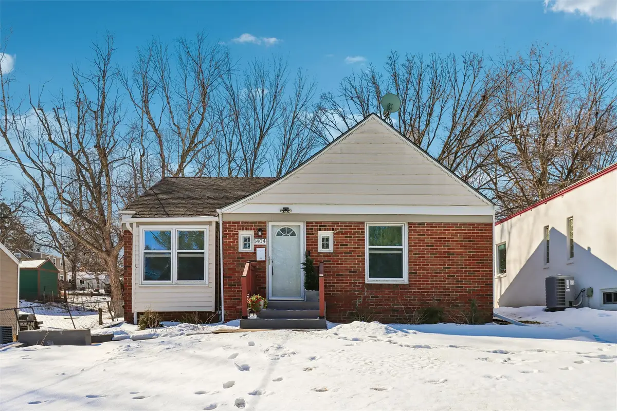 1404 Burlington Terrace, Des Moines, IA 50314 - #1