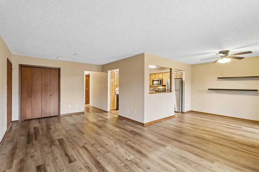 4733 Woodland Avenue #2, West Des Moines, IA 50266 - #3