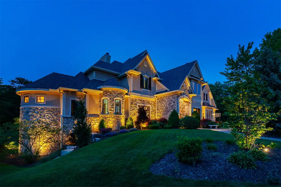 809 NE Bridge Creek Court, Grimes, IA 50111 - #3