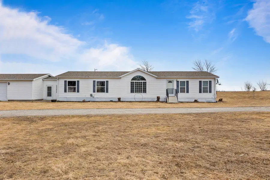 18576 N Avenue, Minburn, IA 50167 - #3