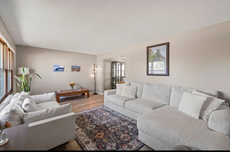 4004 80th Street, Urbandale, IA 50322 - #3