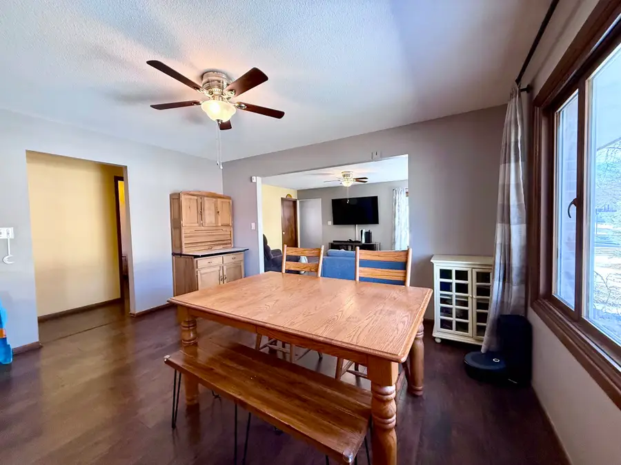 623 W Green Street, Winterset, IA 50273 - #3