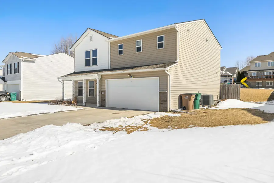 345 Hillside Drive, Pleasant Hill, IA 50327 - #2