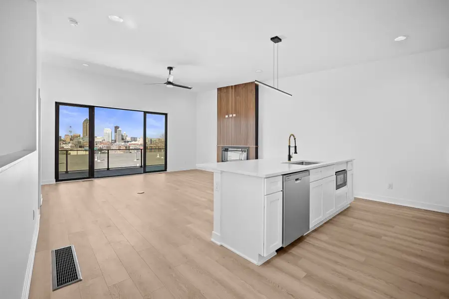 508 Indianola Road #2, Des Moines, IA 50315 - #2