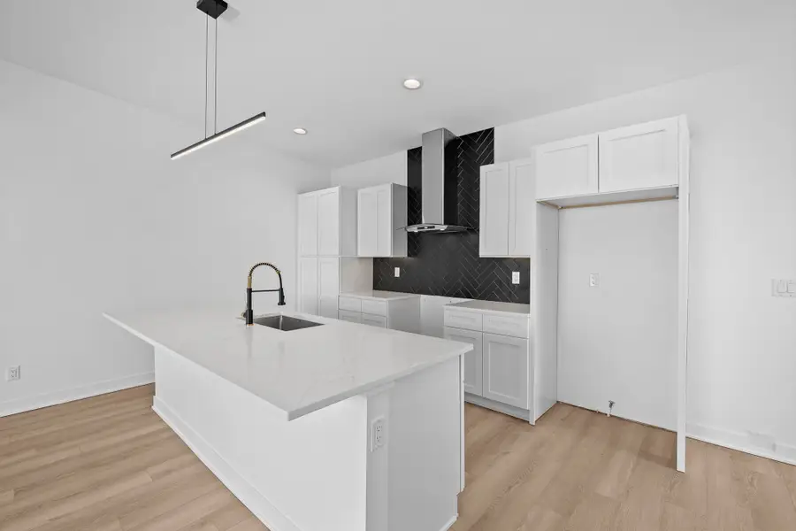 508 Indianola Road #2, Des Moines, IA 50315 - #3