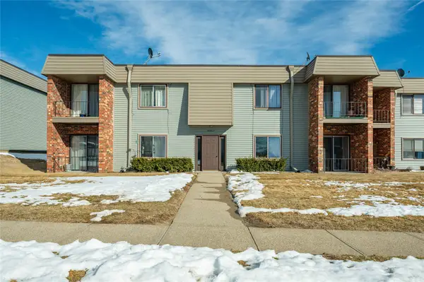 4857 Woodland Avenue #5, West Des Moines, IA 50266