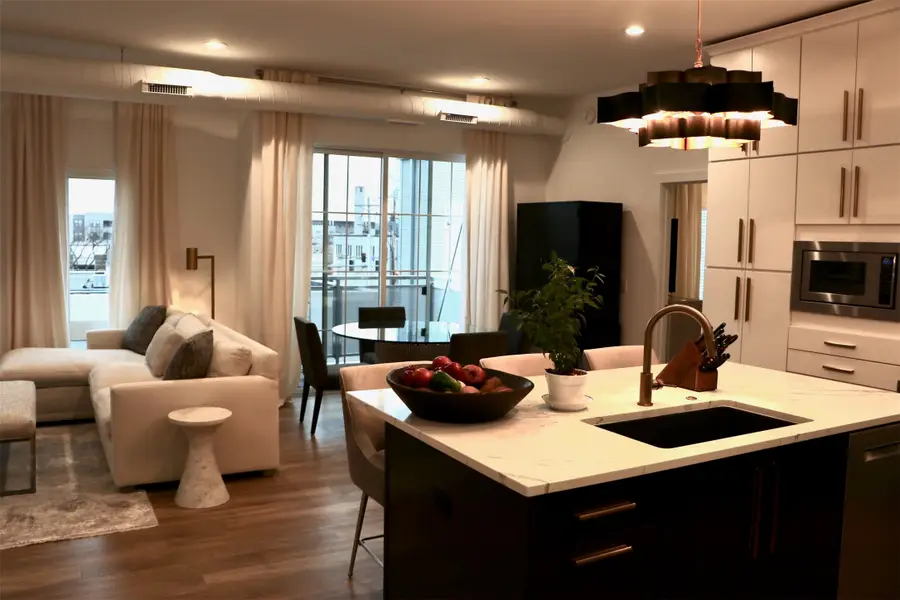 400 SW 7th Street #308, Des Moines, IA 50309 - #2