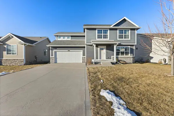 105 NE 21st Circle, Grimes, IA 50111