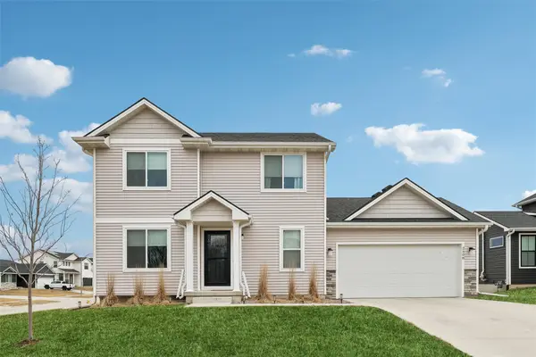 2508 SE Integra Avenue, West Des Moines, IA 50265