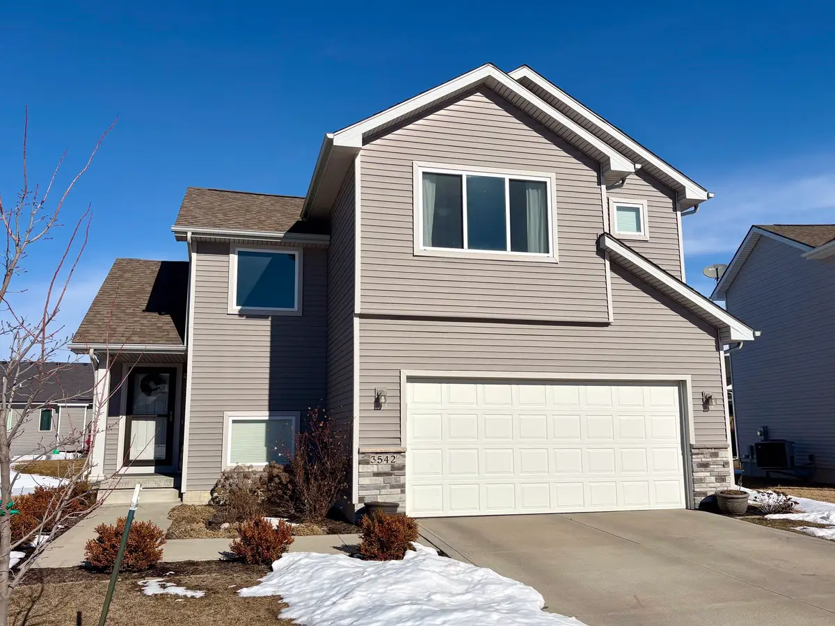 3542 NE Winding Trail Drive, Ankeny, IA 50021 - #1
