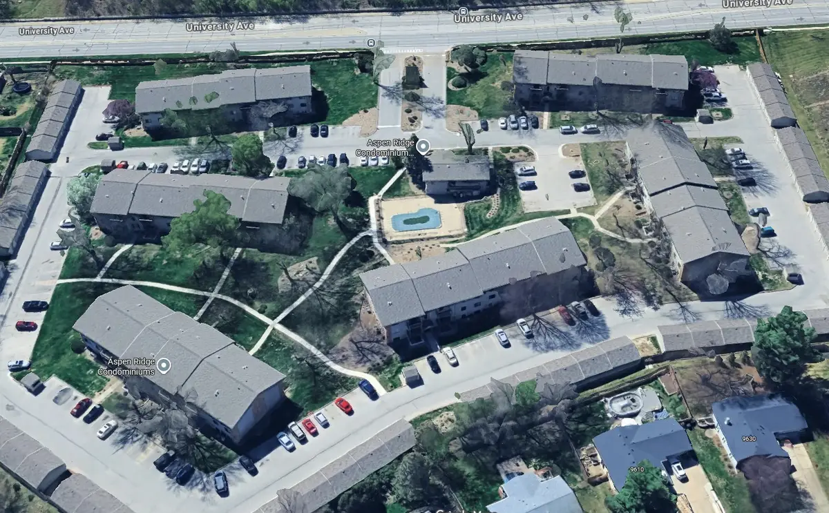 9557 University Avenue #16, Clive, IA 50325 - #1