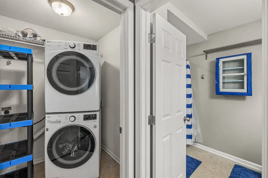 10324 Stonebridge Drive, Johnston, IA 50131 - #3