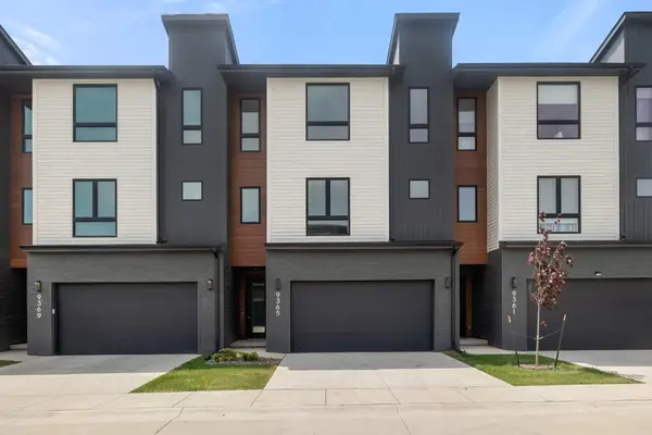 9365 Brooks Place, Norwalk, IA 50211