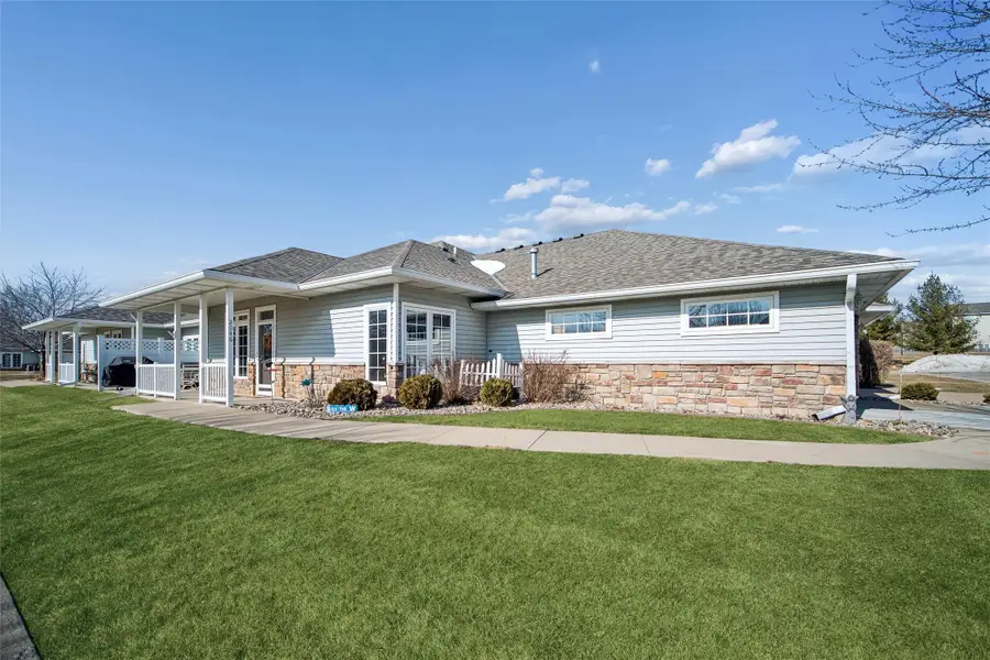 2046 SW 35th Street, Ankeny, IA 50023 - #2
