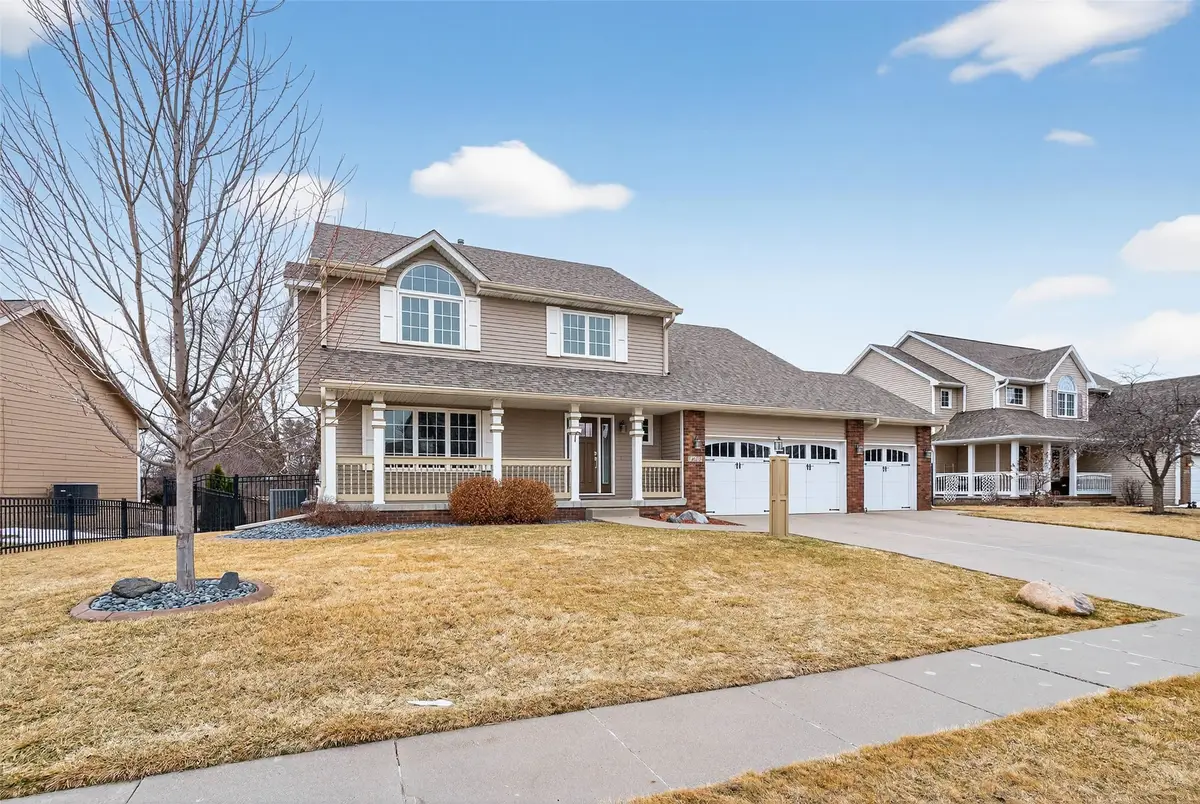 1618 5th Avenue Sw, Altoona, IA 50009 - #1