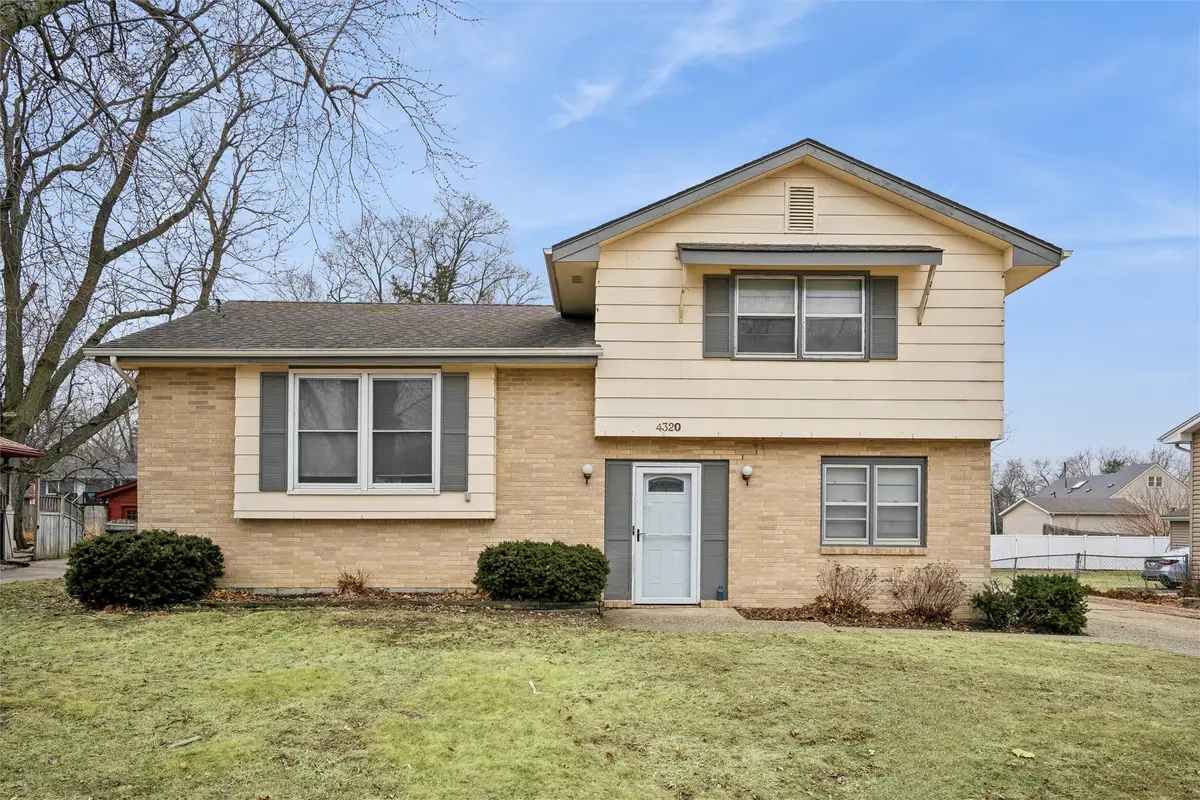 4320 66th Street, Urbandale, IA 50322 - #1