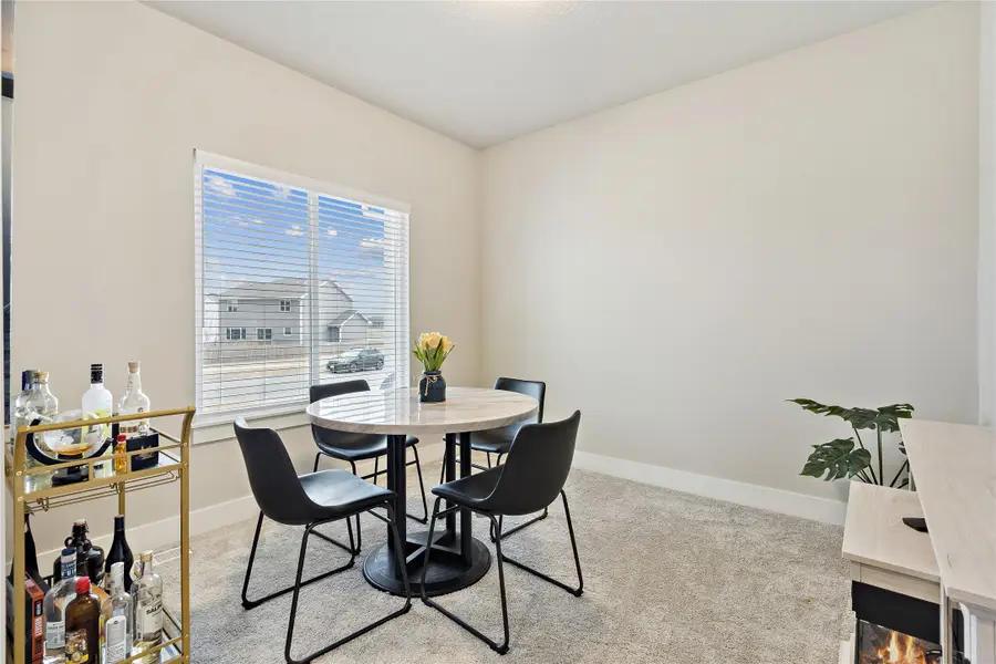 2913 Indigo Lane, Pella, IA 50219 - #3