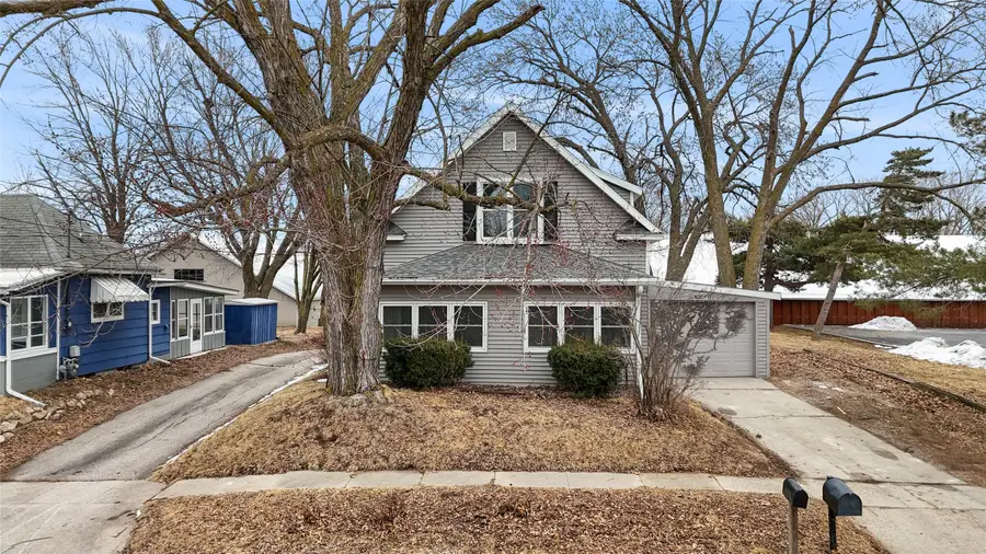 714 W 4th Street N, Newton, IA 50208 - #3