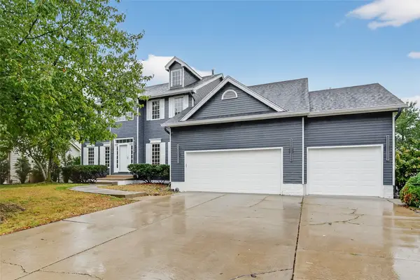 5924 Highland Circle, West Des Moines, IA 50266