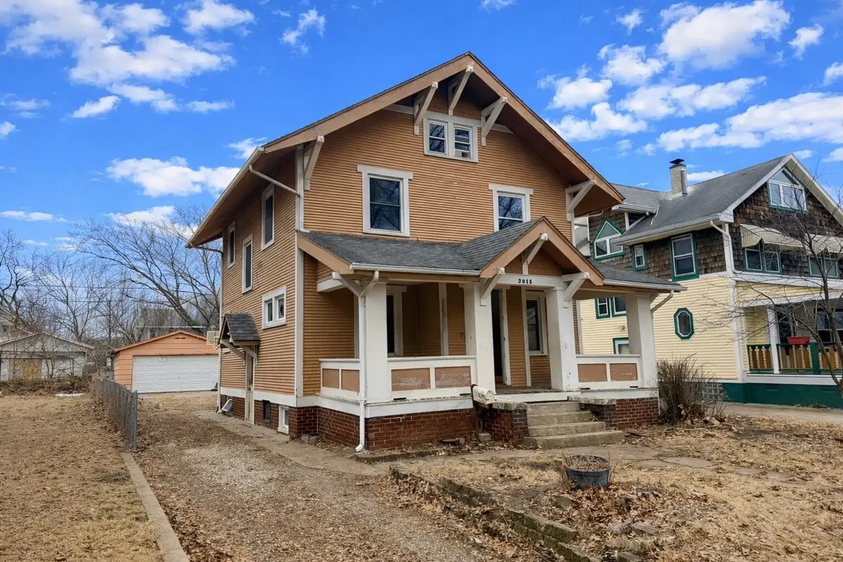 2015 York Street, Des Moines, IA 50316 - #1