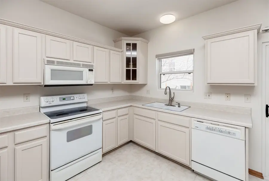 1037 NW Prairie Ridge Drive, Ankeny, IA 50023 - #3