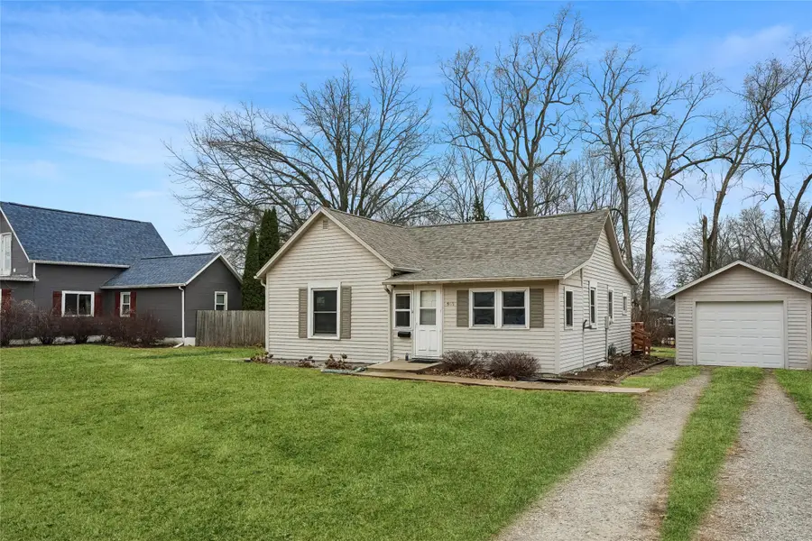 909 E Euclid Avenue, Indianola, IA 50125 - #2