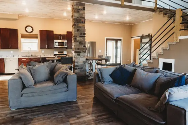 8433 Tulip Street, Dexter, IA 50070