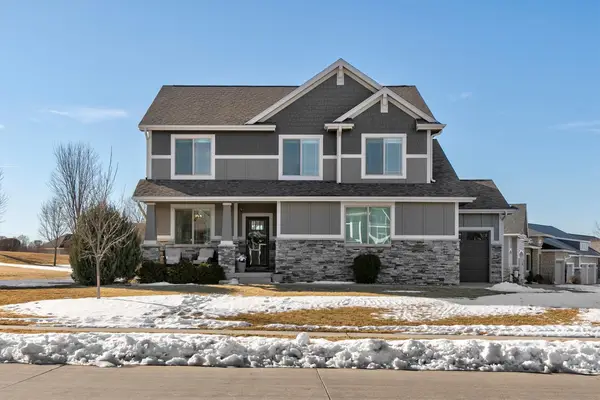 14308 Oakwood Drive, Urbandale, IA 50323