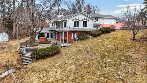 5205 Perry Point, Panora, IA 50216