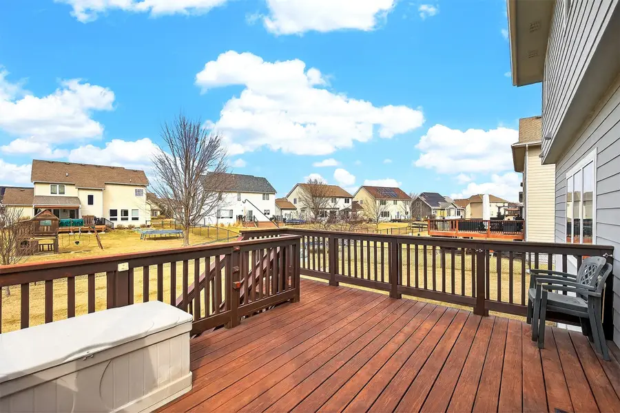 8425 Parkside Circle, West Des Moines, IA 50266 - #3