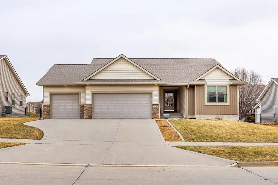 1105 SW 6th Street, Grimes, IA 50111 - #2