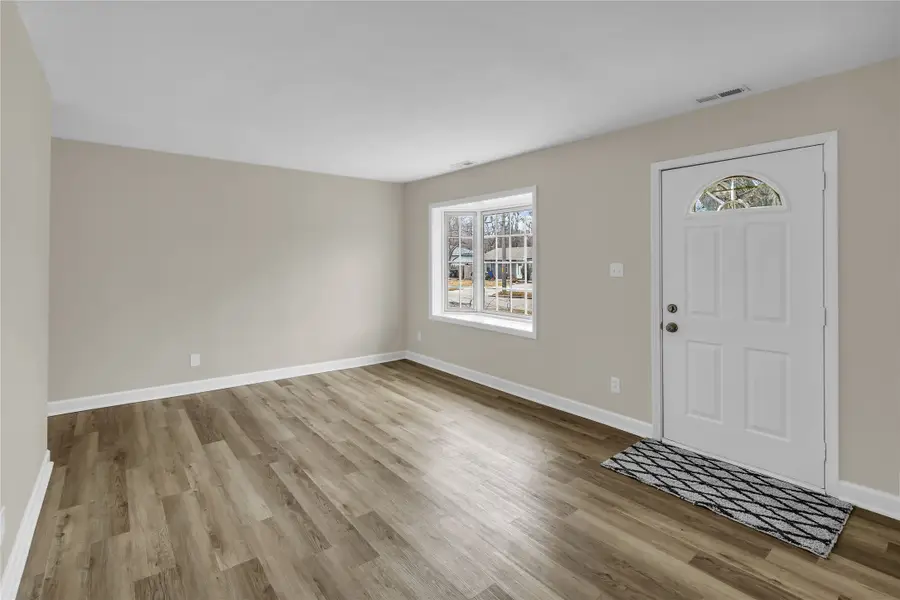 1715 Frazier Avenue, Des Moines, IA 50315 - #3