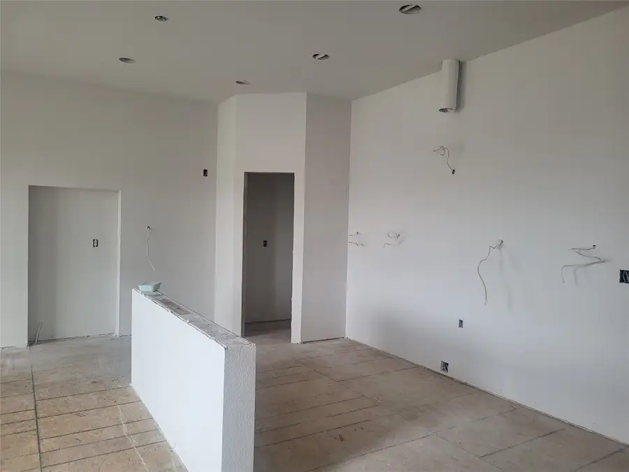 101 Crossroads Court, Polk City, IA 50226 - #2