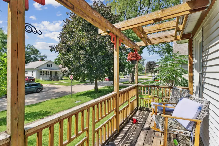 409 2nd Street, West Des Moines, IA 50265 - #2