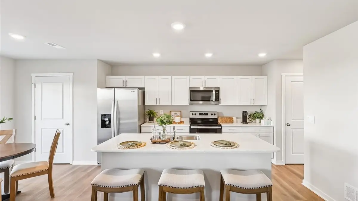 4742 170th Place, Urbandale, IA 50323 - #1