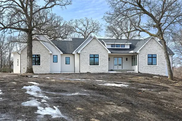 11611 NW Cedar Valley Drive, Grimes, IA 50111