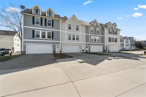 3007 SW Sharmin Lane, Ankeny, IA 50023