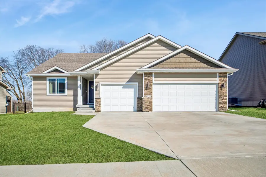 3512 SE 17th Street, Ankeny, IA 50021 - #2