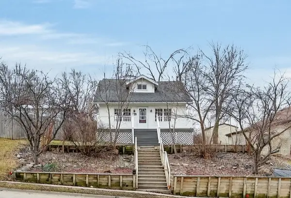 1002 State Street, Guthrie Center, IA 50115