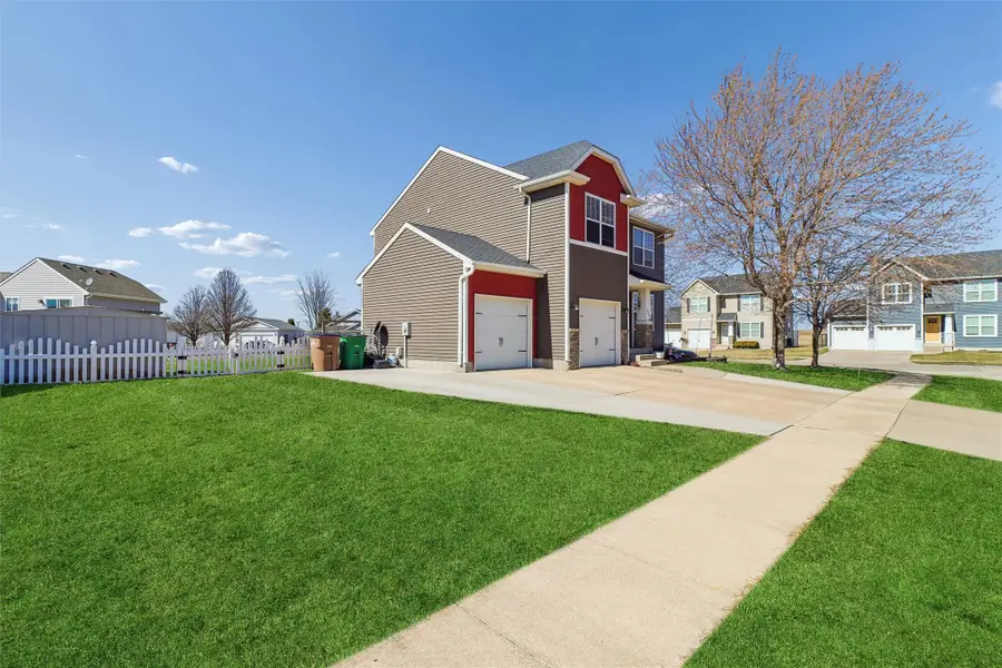 3204 Maple Drive Sw, Bondurant, IA 50035 - #2