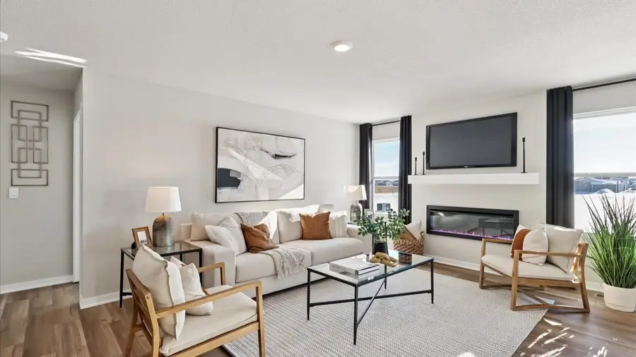 925 8th Street Nw, Bondurant, IA 50035 - #3